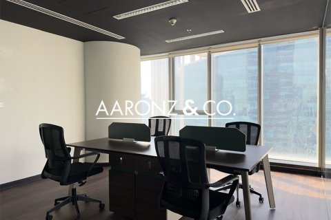 Office in Business Bay, Dubai 102 sq.m. № 94327 - photo 5