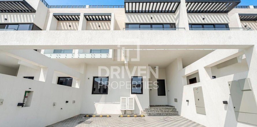 Adosado en Murooj Al Furjan, Al Furjan, Dubai, 4 dormitorios, 222.22 m², № 136950
