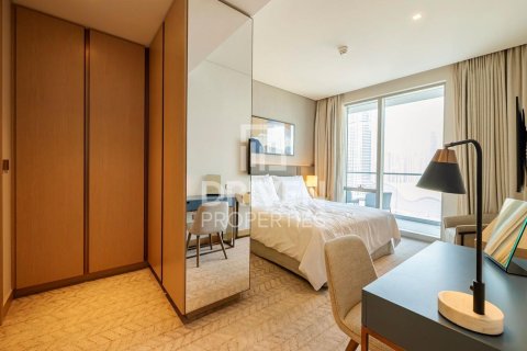 Apartment in Vida Residences Dubai Mall, Downtown Dubai (Downtown Burj Dubai), Dubai 2 bedrooms, 112.78 sq.m. № 136954 - photo 9