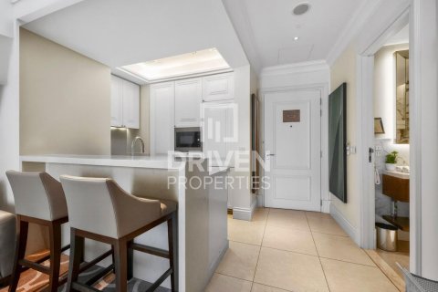 Apartment in Downtown Dubai (Downtown Burj Dubai), Dubai studio, 51.75 sq.m. № 136952 - photo 4