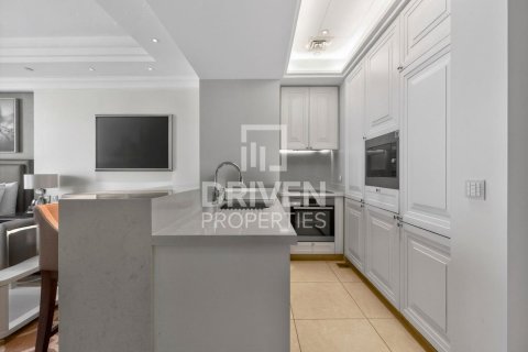 Apartment in Downtown Dubai (Downtown Burj Dubai), Dubai studio, 51.75 sq.m. № 136952 - photo 6