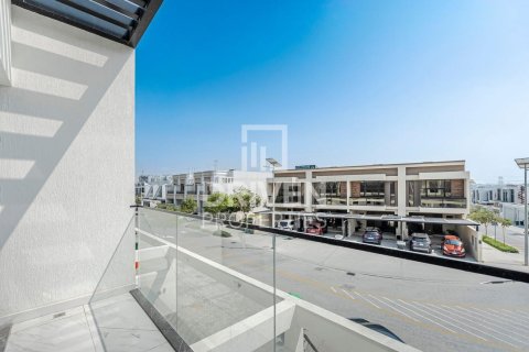 Adosado en Murooj Al Furjan, Al Furjan, Dubai, 4 dormitorios, 225.75 m², № 136951 - foto 20