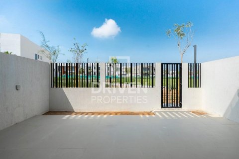 Adosado en Murooj Al Furjan, Al Furjan, Dubai, 4 dormitorios, 225.75 m², № 136951 - foto 21