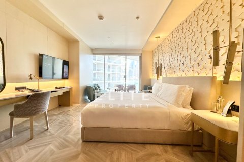 Apartamento en FIVE Palm Jumeirah, Palm Jumeirah, Dubai, estudio, 57 m², № 121245 - foto 5