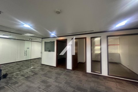 Bureau à Sheikh Zayed Road, Dubai, 97 m², № 102205 - photo 3
