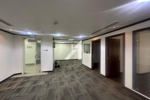 Bureau à Sheikh Zayed Road, Dubai, 97 m², № 102205 - photo 8