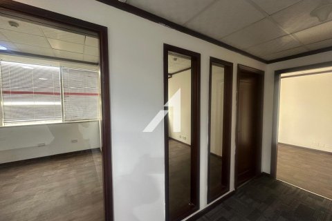 Bureau à Sheikh Zayed Road, Dubai, 97 m², № 102205 - photo 2