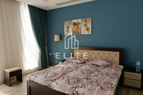 Villa in District 15, Jumeirah Village Circle, Dubai 4 bedrooms, 343 sq.m. № 121581 - photo 12