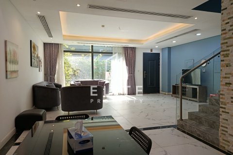 Villa in District 15, Jumeirah Village Circle, Dubai 4 bedrooms, 343 sq.m. № 121581 - photo 2