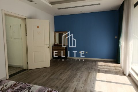 Villa in District 15, Jumeirah Village Circle, Dubai 4 bedrooms, 343 sq.m. № 121581 - photo 6