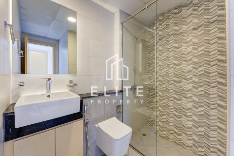 Apartment in Al Jaddaf, Dubai 3 bedrooms, 192 sq.m. № 121587 - photo 16