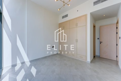 Apartment in Al Jaddaf, Dubai 3 bedrooms, 192 sq.m. № 121587 - photo 11