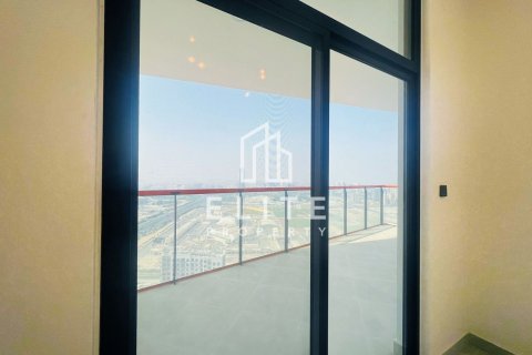 Apartment in Al Jaddaf, Dubai 3 bedrooms, 139 sq.m. № 121586 - photo 8