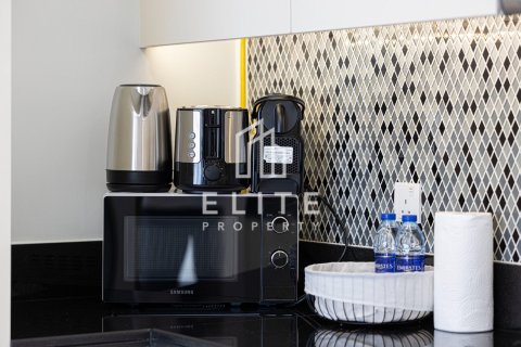 Apartamento en Paramount Tower Hotel & Residences, Business Bay, Dubai, 1 dormitorio, 83 m², № 121583 - foto 28