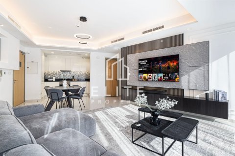 Apartamento en Paramount Tower Hotel & Residences, Business Bay, Dubai, 1 dormitorio, 83 m², № 121583