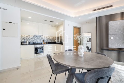 Apartamento en Paramount Tower Hotel & Residences, Business Bay, Dubai, 1 dormitorio, 83 m², № 121583 - foto 13
