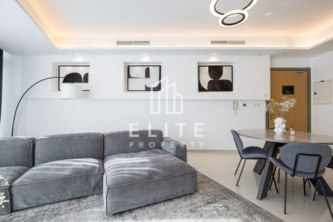 Apartamento en Paramount Tower Hotel & Residences, Business Bay, Dubai, 1 dormitorio, 83 m², № 121583 - foto 15