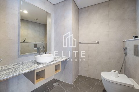 Apartamento en Paramount Tower Hotel & Residences, Business Bay, Dubai, 1 dormitorio, 83 m², № 121583 - foto 21