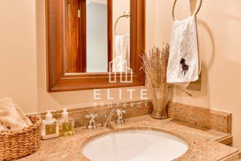 Apartment in Dubai 2 bedrooms, 131 sq.m. № 121585 - photo 26