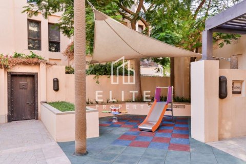 Apartment in Dubai 2 bedrooms, 131 sq.m. № 121585 - photo 27