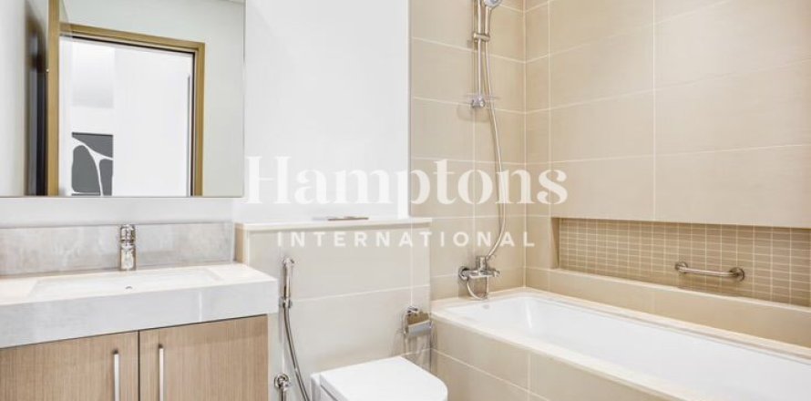 Appartement à The Address Dubai Marina, Dubai Marina, Dubai, 1 chambre, 63.8104 m², № 101284