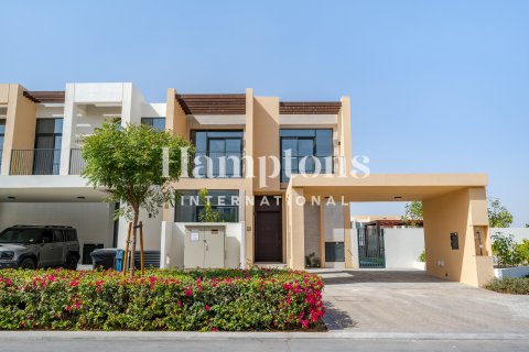 Villa in Dubai South (Dubai World Central), Dubai 4 bedrooms, 350.33721300 sq.m. № 101289 - photo 12