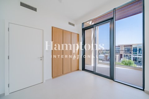 Villa in Dubai South (Dubai World Central), Dubai 4 bedrooms, 350.33721300 sq.m. № 101289 - photo 7