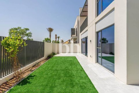 Снять в аренду таунхаус в Arabian Ranches 3, Дубай: 4 спальни, 224м², № 57731 - фото 13