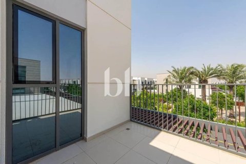 Снять в аренду таунхаус в Arabian Ranches 3, Дубай: 4 спальни, 224м², № 57731 - фото 14