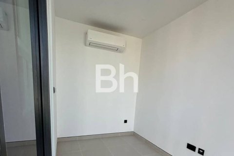 Villa in Tilal Al Ghaf, Dubai 4 bedrooms, 438 sq.m. № 57733 - photo 18