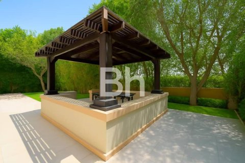 Villa in Jumeirah Golf Estates, Dubai 6 bedrooms, 711 sq.m. № 57730 - photo 23
