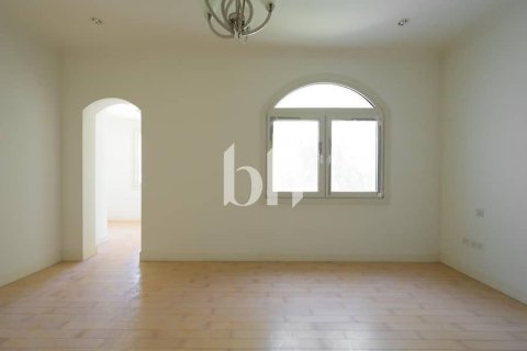 Villa en Jumeirah Golf Estates, Dubai, 6 dormitorios, 711 m², № 57730 - foto 20