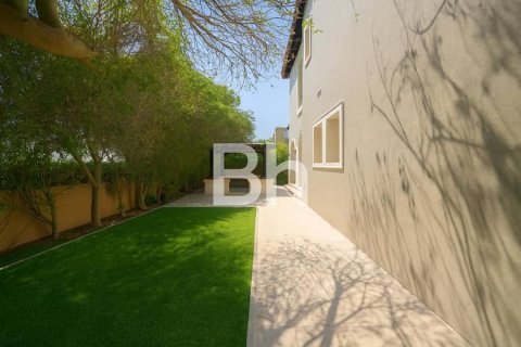 Villa in Jumeirah Golf Estates, Dubai 6 bedrooms, 711 sq.m. № 57730 - photo 22