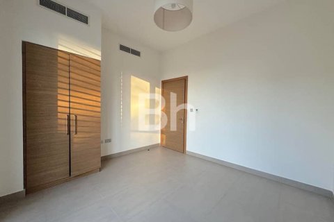 Снять в аренду виллу в Дубай Хилс Эстейт, Дубай: 4 спальни, 301м², № 57719 - фото 2