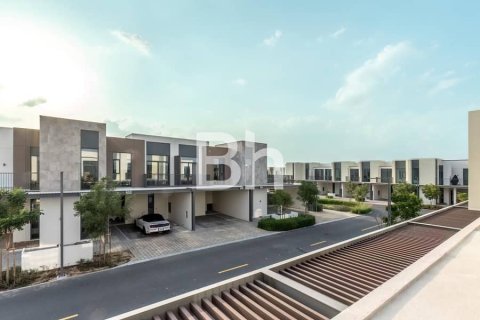 Villa in Arabian Ranches 3, Dubai 3 bedrooms, 129 sq.m. № 57732 - photo 4