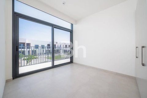 Снять в аренду таунхаус в Arabian Ranches 3, Дубай: 4 спальни, 265м², № 57720 - фото 11