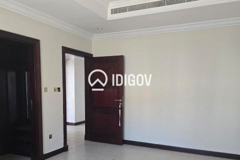Villa à Palm Jumeirah, Dubai, 5 chambres, 727.52 m², № 121008 - photo 9