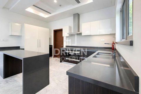Villa in District One, Mohammed Bin Rashid City, Dubai 4 bedrooms, 712.1 sq.m. № 128818 - photo 15