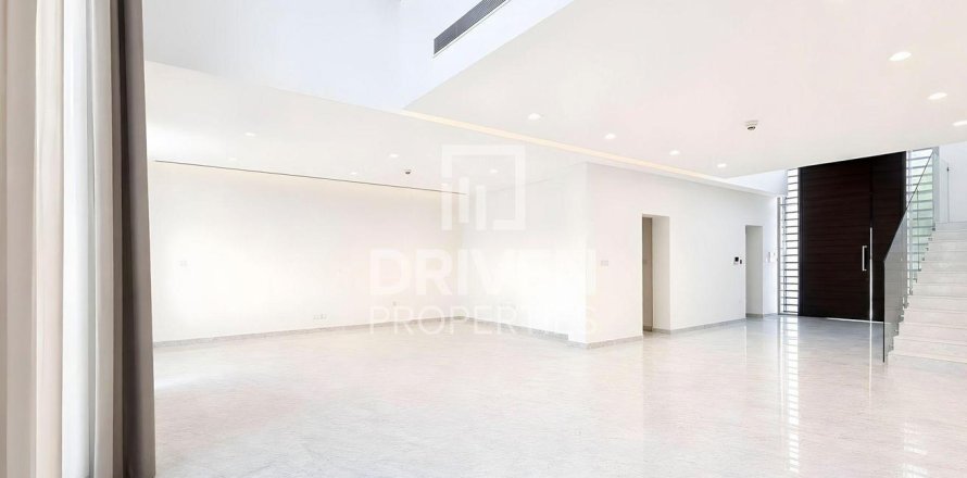 Villa in District One, Mohammed Bin Rashid City, Dubai 4 bedrooms, 712.1 sq.m. № 128818