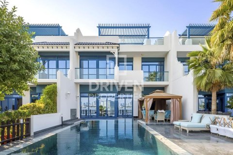 Villa in Palma Residences, Palm Jumeirah, Dubai 5 bedrooms, 340.03 sq.m. № 128825 - photo 18
