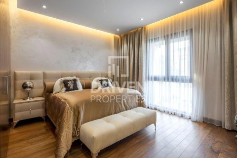 Villa in Palma Residences, Palm Jumeirah, Dubai 5 bedrooms, 340.03 sq.m. № 128825 - photo 6