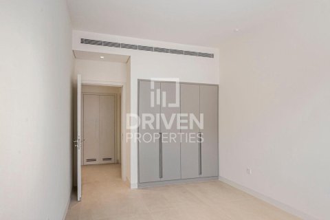 Townhouse in Nad Al Sheba 1, Nadd Al Sheba, Dubai 3 bedrooms, 358.33 sq.m. № 128826 - photo 10