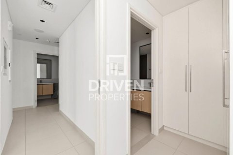 Apartamento en Burj Crown, Downtown Dubai (Downtown Burj Dubai), Dubai, 2 dormitorios, 99.5 m², № 128829 - foto 11