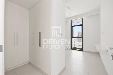 Apartamento en Burj Crown, Downtown Dubai (Downtown Burj Dubai), Dubai, 2 dormitorios, 99.5 m², № 128829 - foto 10