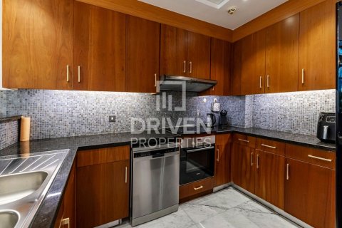 منزل ذو طابقين في Central Park Tower, DIFC, دبي 2 غرف نوم, 165 م² رقم 126965 - صورة 4