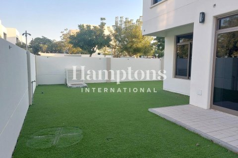 Villa in Town Square, Dubai 4 bedrooms, 289.23026475 sq.m. № 105657 - photo 5