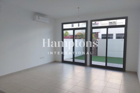 Villa in Town Square, Dubai 4 bedrooms, 289.23026475 sq.m. № 105657 - photo 6