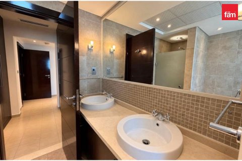Villa en Jumeirah Park, Dubai, 4 dormitorios, 741.9 m², № 124970 - foto 7