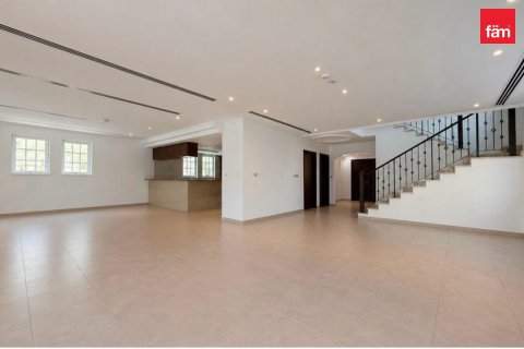 Villa en Jumeirah Park, Dubai, 4 dormitorios, 741.9 m², № 124970 - foto 4