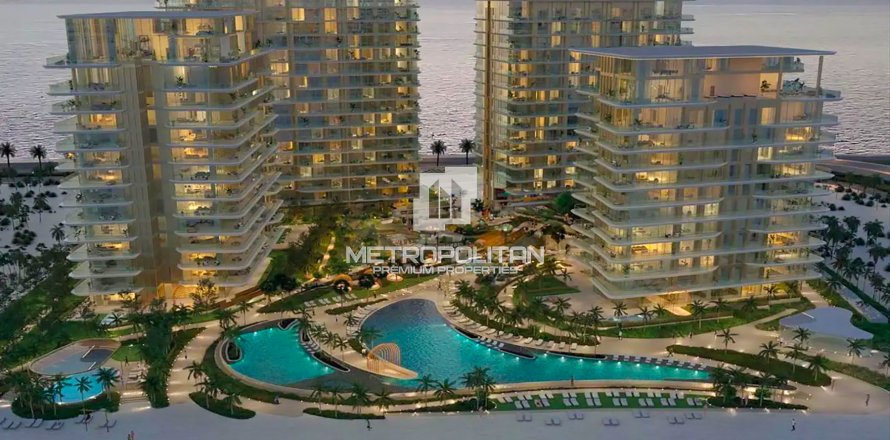 Квартира в Пальме Джумейре, Дубай, 4 спальни, 415м², № 8774